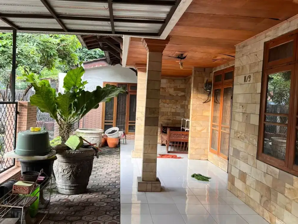 DIJUAL RUMAH HOOK – DI KOMPLEK GARUDA PERMAI, CIPONDOH