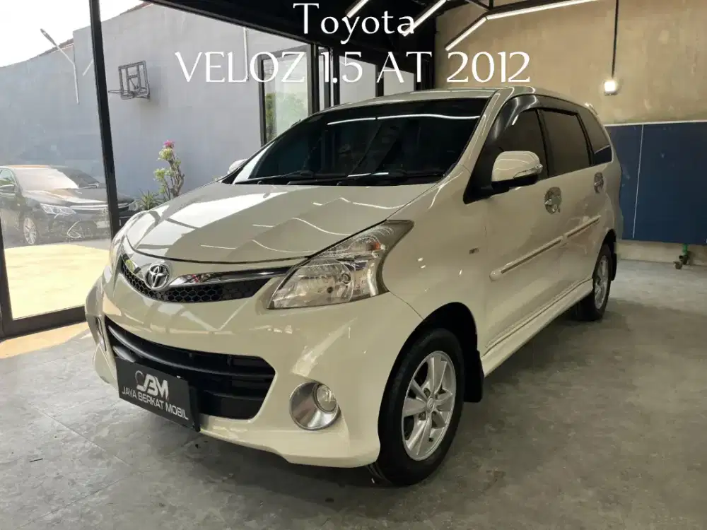 AVANZA VELOZ 1.5 AT 2012