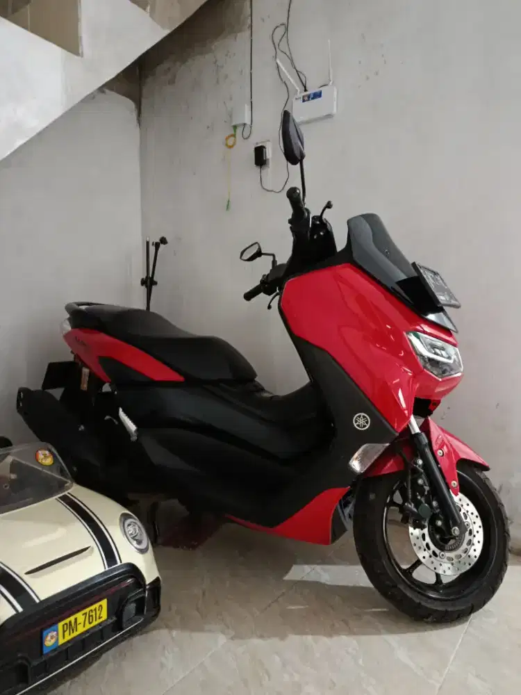Yamaha NMAX NEW 155 VVA KM 10.000 TANGAN PERTAMA