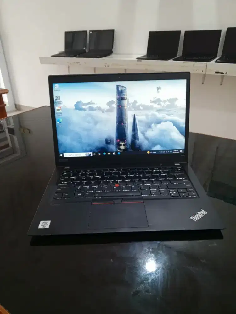Lenovo Thinkpad T14s Gen 1 Core i7 gen 10 RAM 32 GB SSD 512 GB