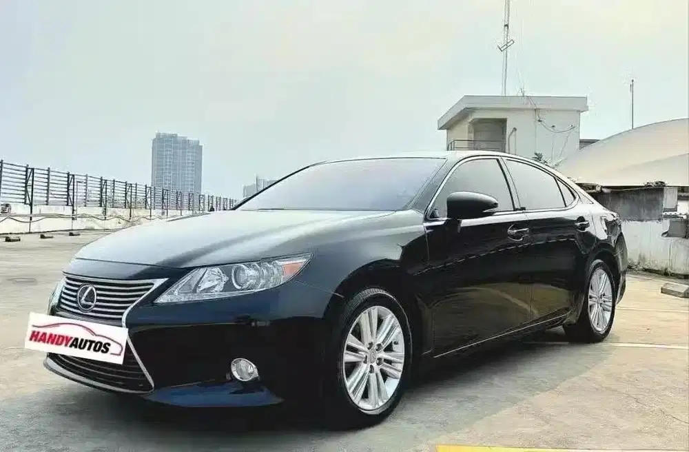 Lexus ES250 Tahun 2013 Automatic Hitam