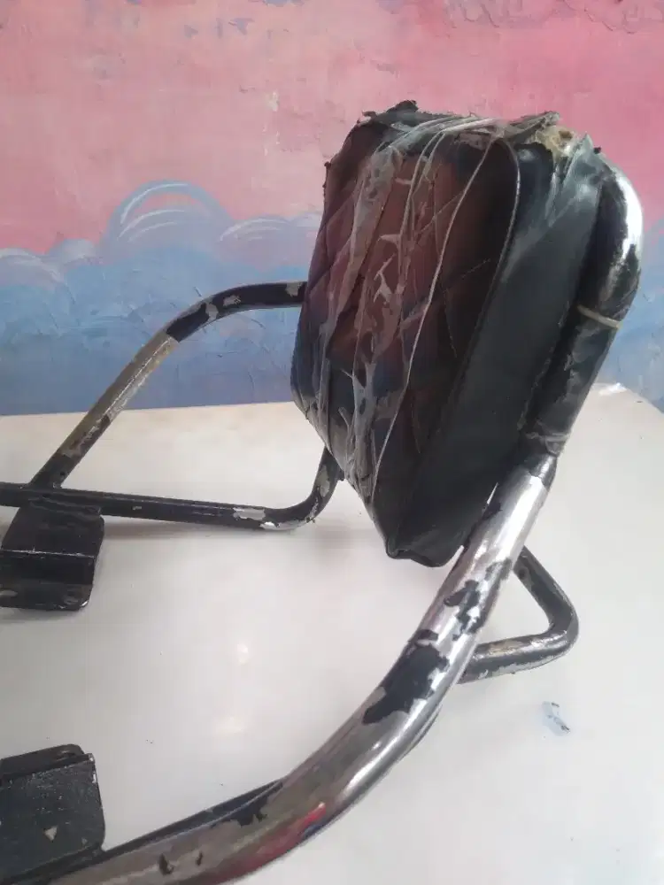 Senderan dudukan mio