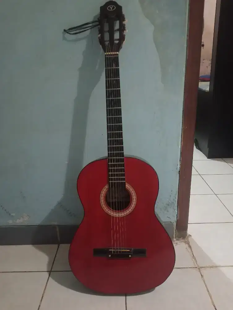 FOR SALE GITAR AKUSTIK YAMAHA G235