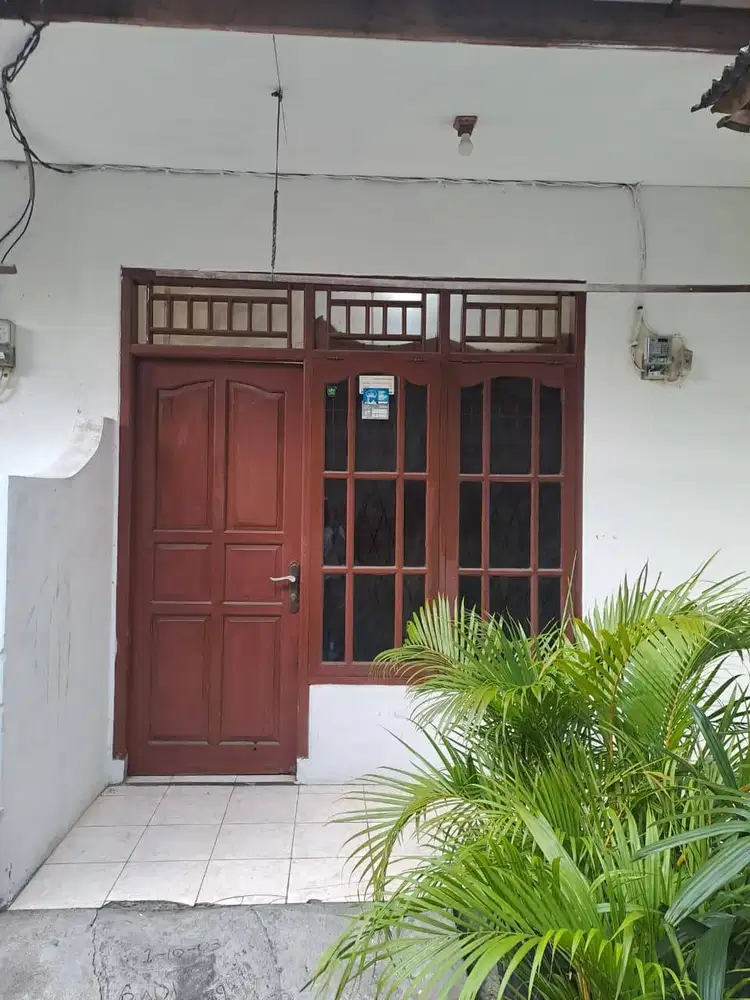 DISEWAKAN KONTRAKAN PETAKAN DAN KOS-KOS AN