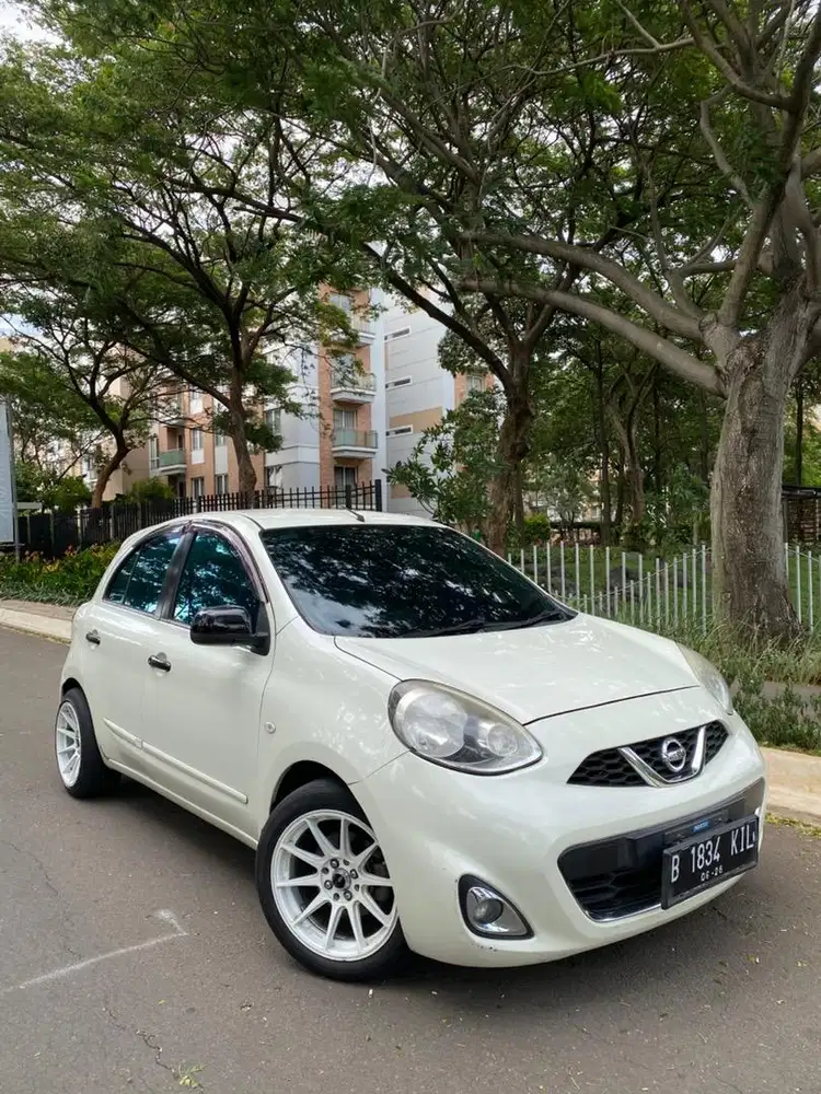 Nissan march xs cc 1.5 MT 2015