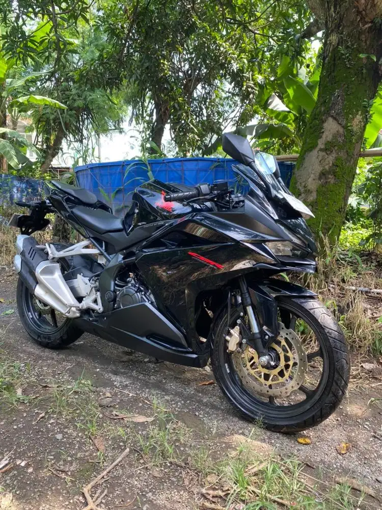 CBR250 rr non abs tahun 2020