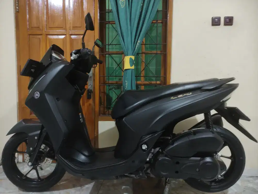 Persis baru low km lexi 125 iss super mulus no minus jarang ada