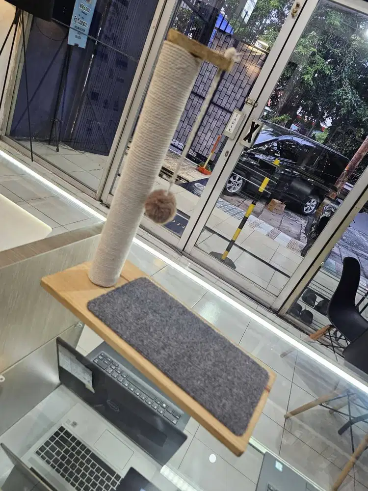 Alat Mainan Kucing atau Hewan