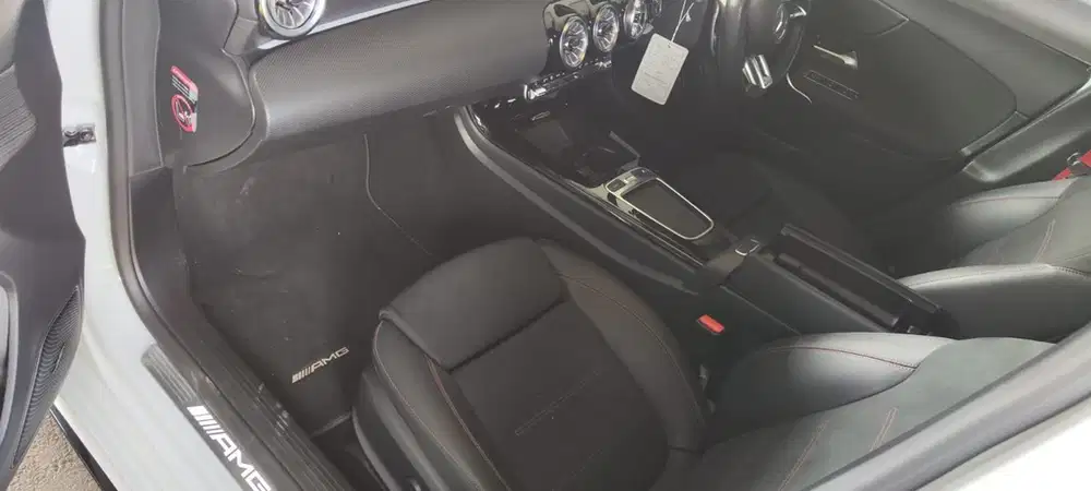 Mercedes-Benz A35 AMG 2023 Bensin