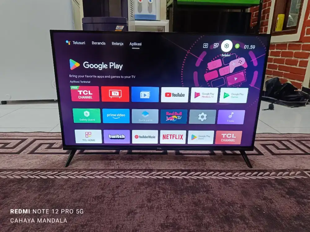 Led tcl 32a9 android google tv like new