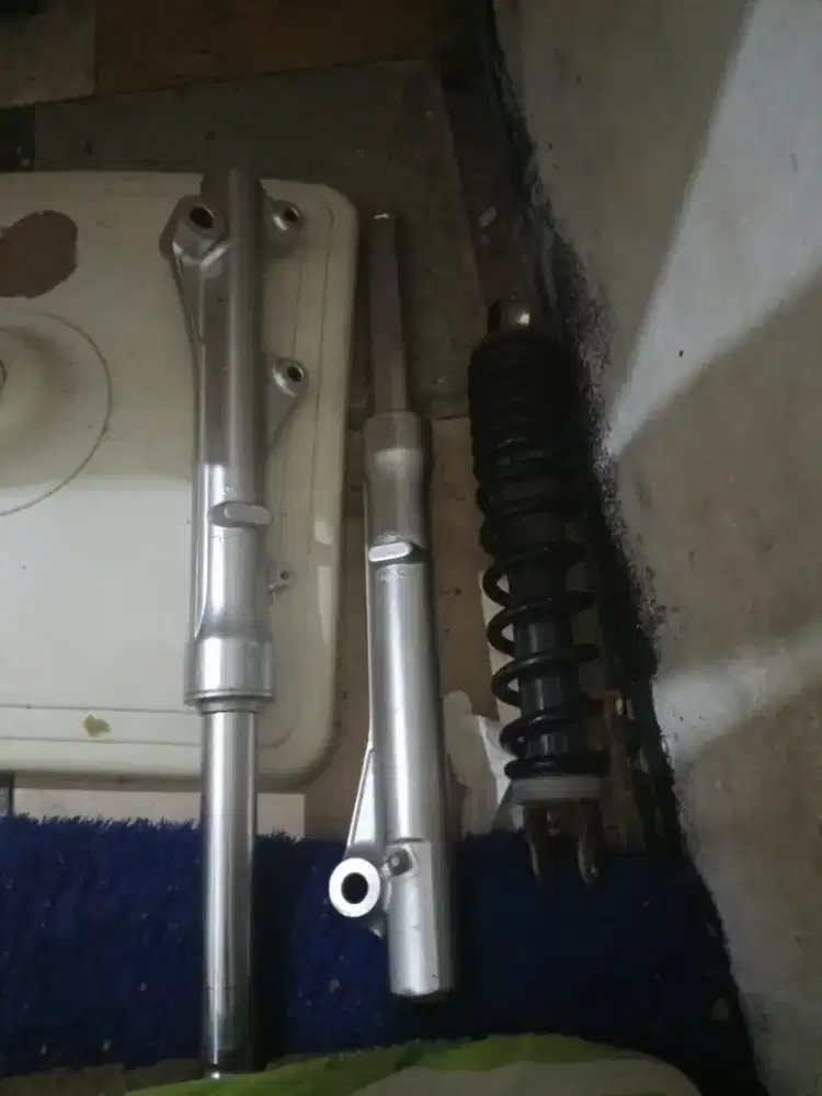 SHOCK DEPAN/BELAKANG ORI BEAT