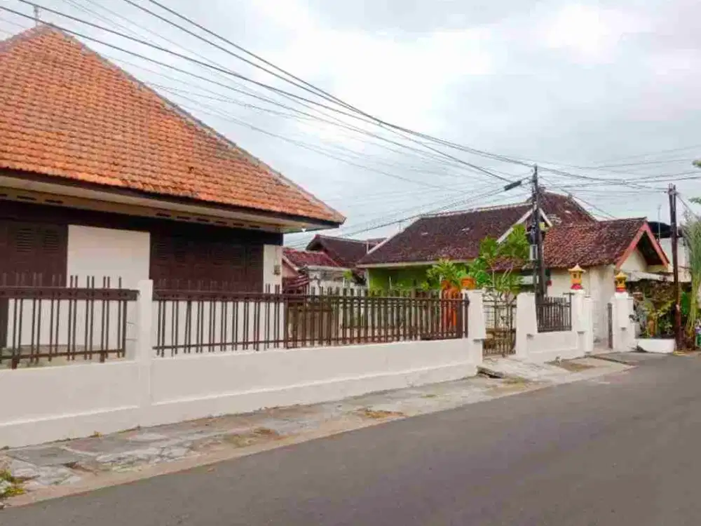 Rumah Klasik Kuno Lawas Terawat Cocok untuk Coffee di Tengah Kota Solo