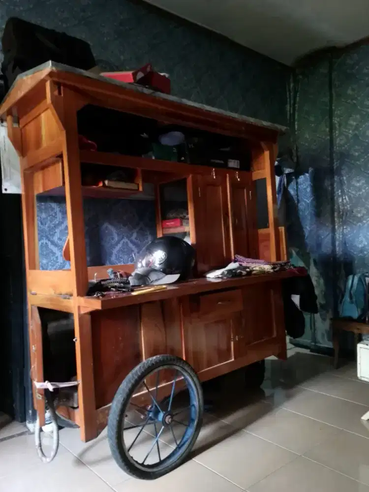 DIJUAL SET GEROBAK MIE AYAM , LANGSENG DAN MEJA