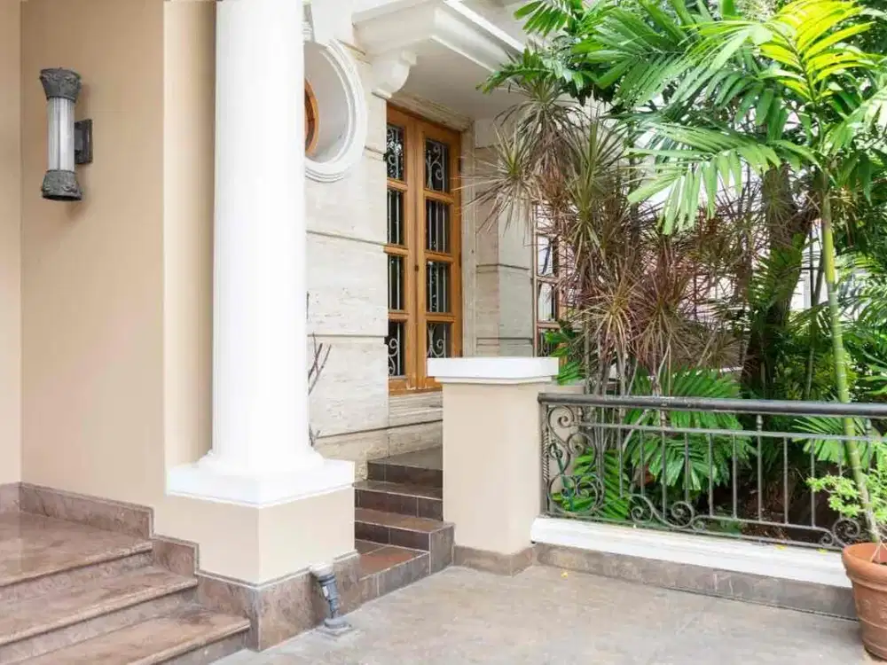 Dijual Cepat Rumah Mewah 3,5 Lantai di Cempaka Putih Tengah, Jakarta Pusat