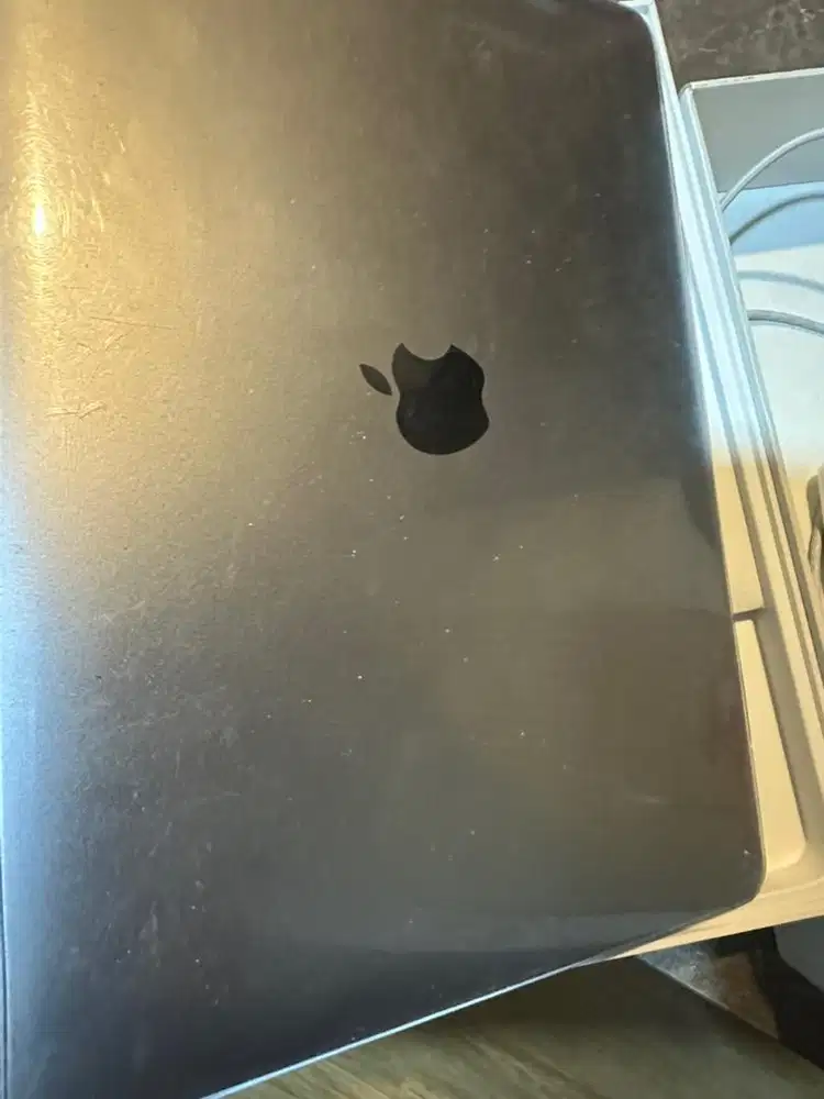 Jual Santai MacBook Pro 2020 Cakep n mulus