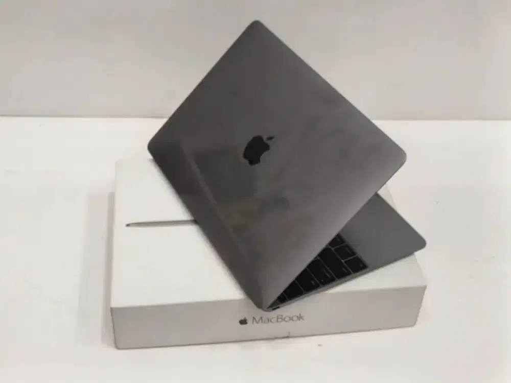 Macbook  Retina 12 inc Early 2015 Intel Core M Ram 8GB SSD 512GB