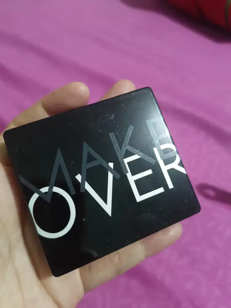 Blush On dan Bedak Padat Merek Make Over