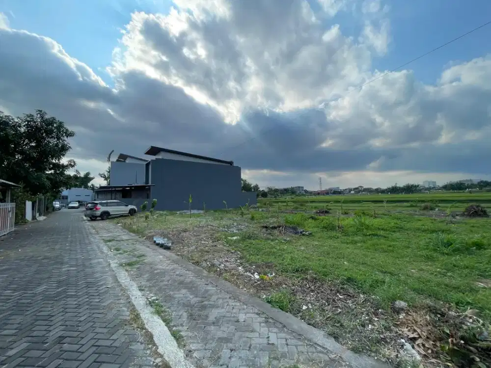 Tanah Ekslusif Selatan Ambarrukmo Plaza