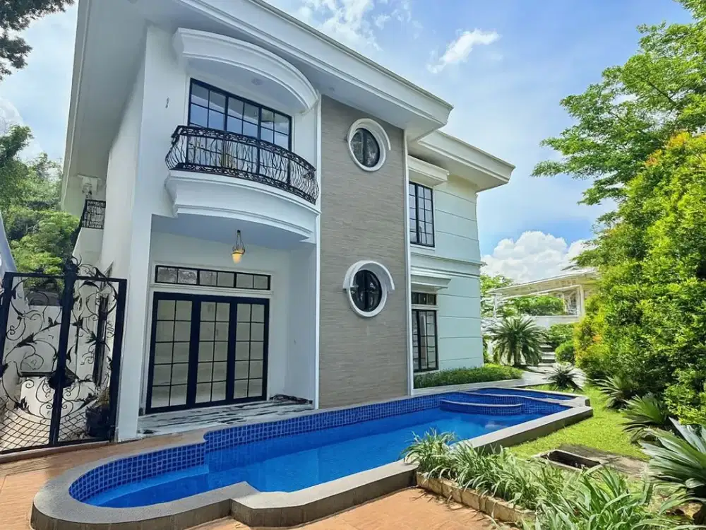 Rumah Classic Private Pool Lokasi Strategis Cluster Depan 3 Menit Exit Tol Sentul City, Bogor