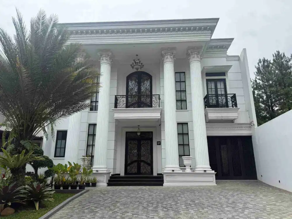 Rumah Classic SHM Furnish Private Pool Belakang Green Area 7 Menit Exit Tol Sentul City, Bogor