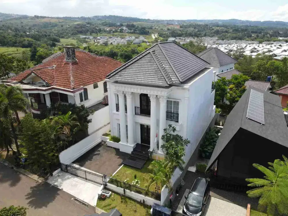 Rumah Classic SHM Private Pool 3 Lantai Furnish ada Rooftop Best View Pegunungan Sentul City, Bogor