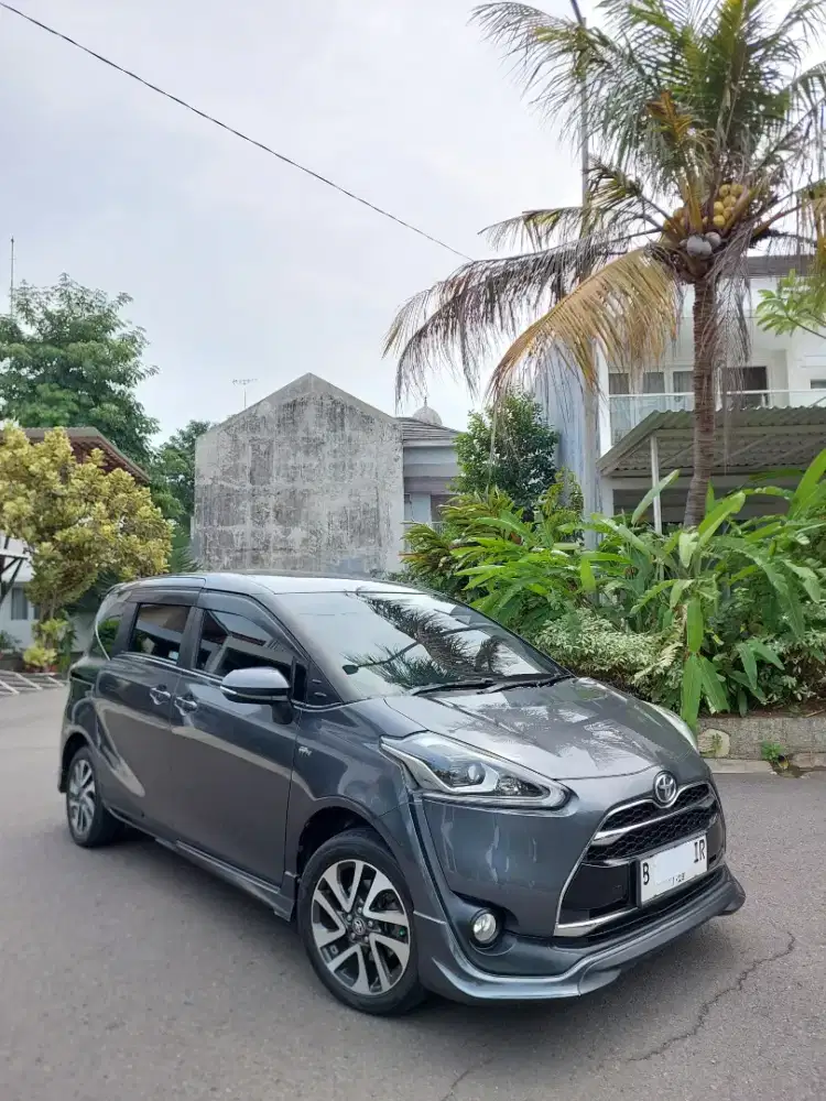 LOW KM RENDAH !! Sienta Q CVT 2016 ANTIK