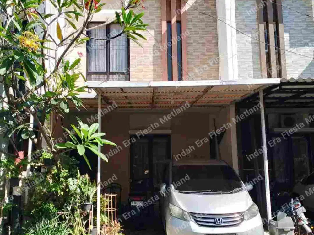 Rumah Bagus 2 lantai flora aryana Tangerang