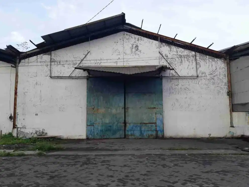 Dijual Gudang Margomulyo Hitung Tanah hanya 9 jutaan per meter