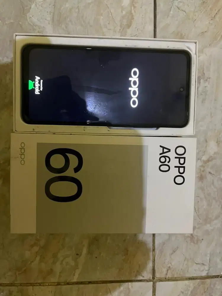 Oppo a60 bekas 8/128