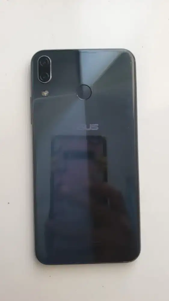 Dijual asus zenfone 5