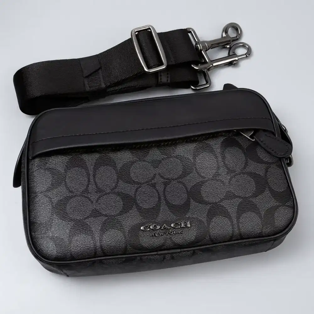 Tas selempang coach pria