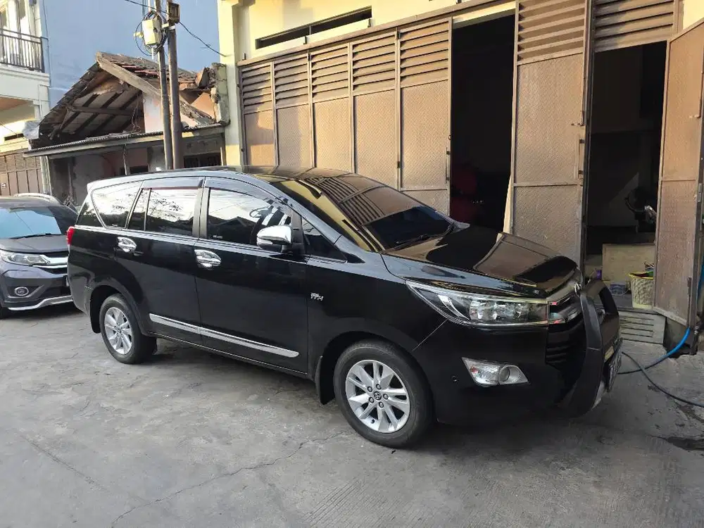 Toyota Kijang Innova Inova Reborn V AT Matic Tahun 2017 Hitam , 2018