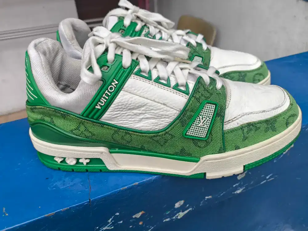 LV trainer Made in Italy size 8