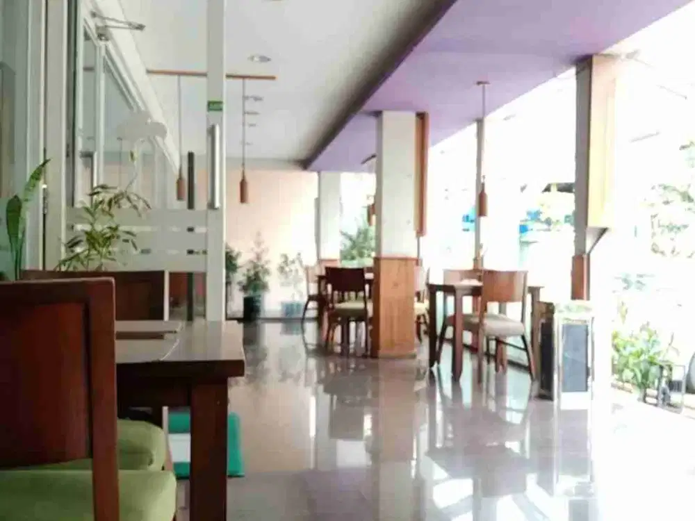 MAINROAD HOTEL JL RIAU BANDUNG STRATEGIS SHM 78M NEGO