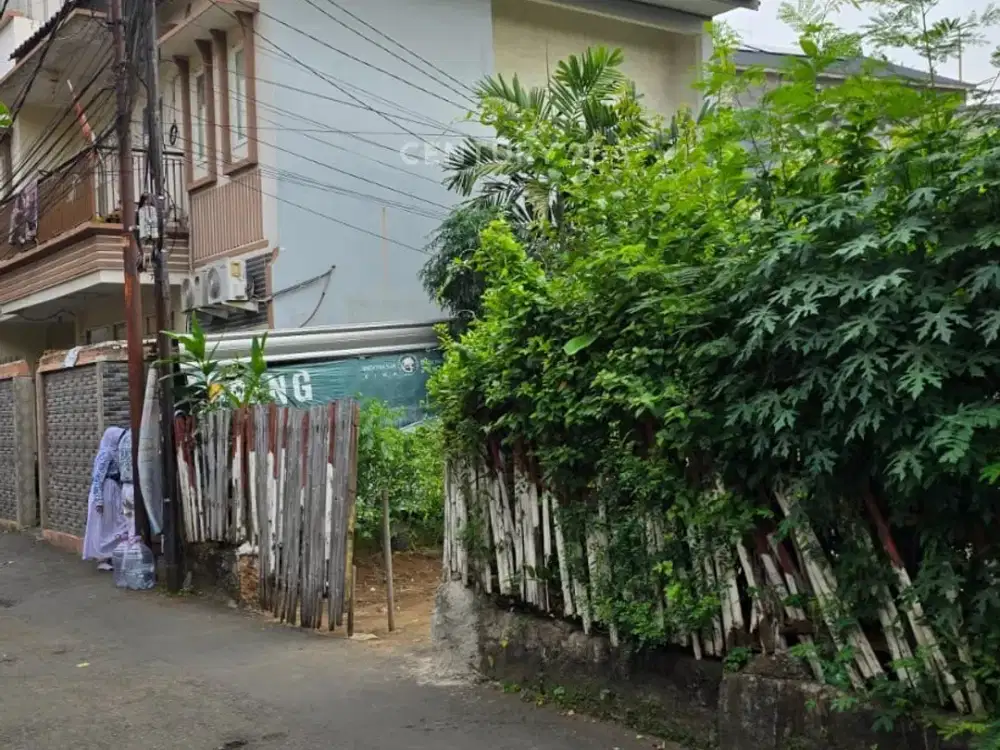 Dijual Rumah Hitung Tanah Di Jakarta Timur Js17499