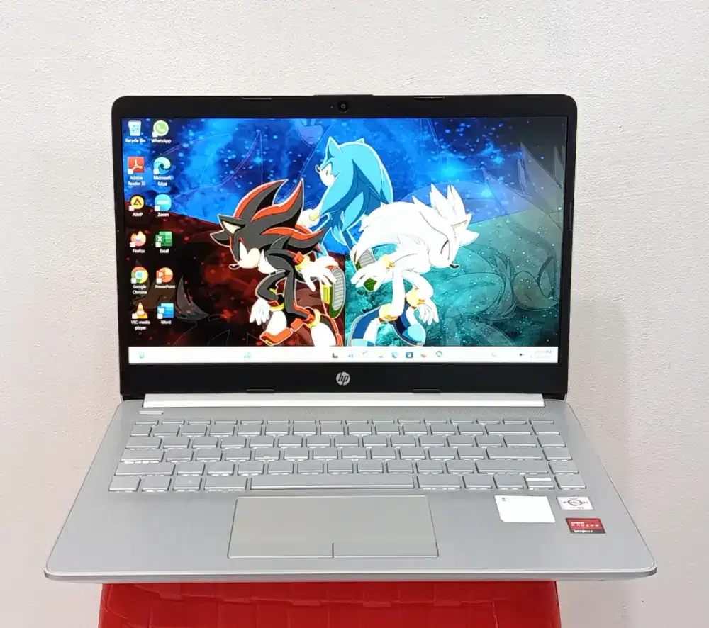 LAPTOP HP 14s-dk1xxx/AMD Athlon silver 3050U /Ram 4GB /SSD 512GB