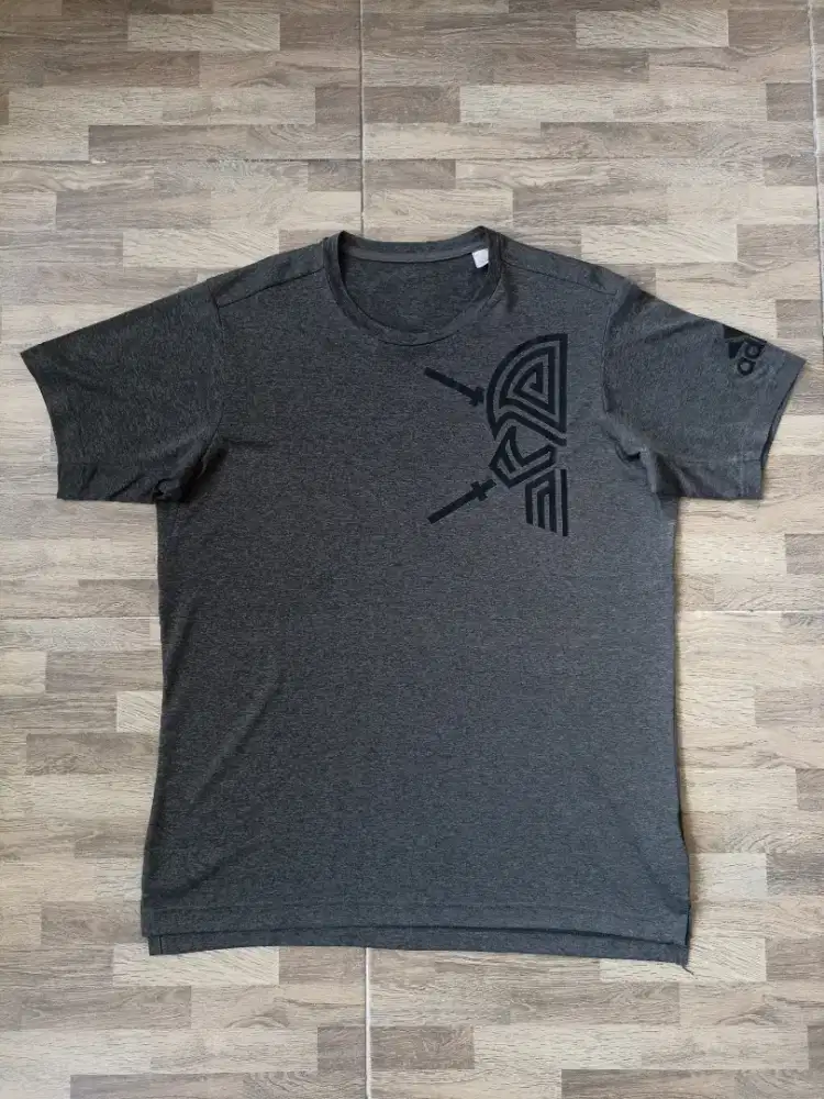 Adidas freelift climalite shirtXL