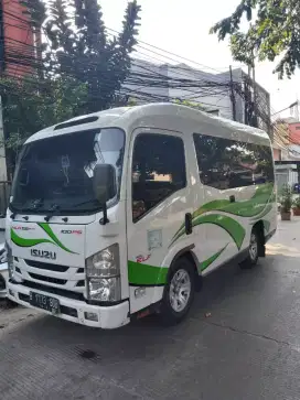 Rental Elf Hiace Bus pariwisata Innova jakarta tangerang bekasi depok