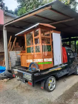 Grobak kayu khas bakmi jawa