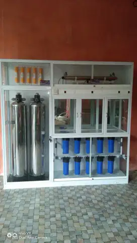 Mesin air isi ulang bio water