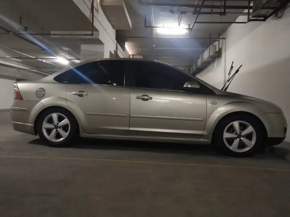 jual mobil ford focus