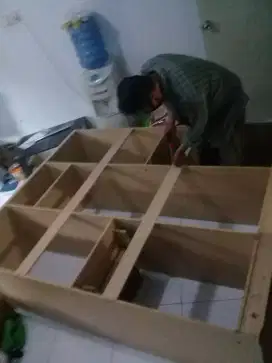 Bongkar dan pasang lemari/rakit lemari baru