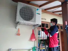 Service AC, Kulkas, Mesin Cuci, Dispenser