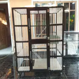 Kandang kucing alumunium