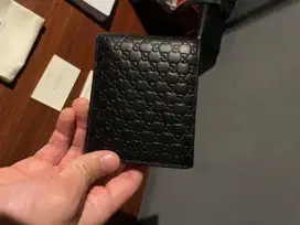 Gucci wallet original