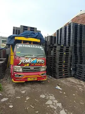 Pallet plastik bekas Sidoarjo surabaya