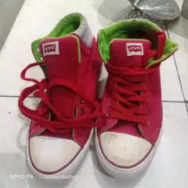 Sepatu bata asli