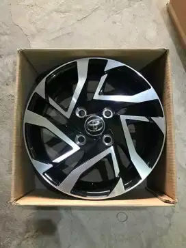 Velg grand veloz r15 4x114