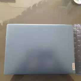 Laptop Lenovo ideapad 3 slim Like New