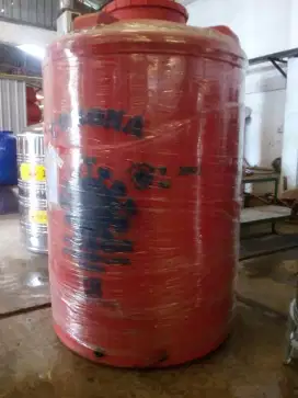 Tandon / Toren/ Tangki Air / Tedmon Merk Corona 2500 Liter Murah COD